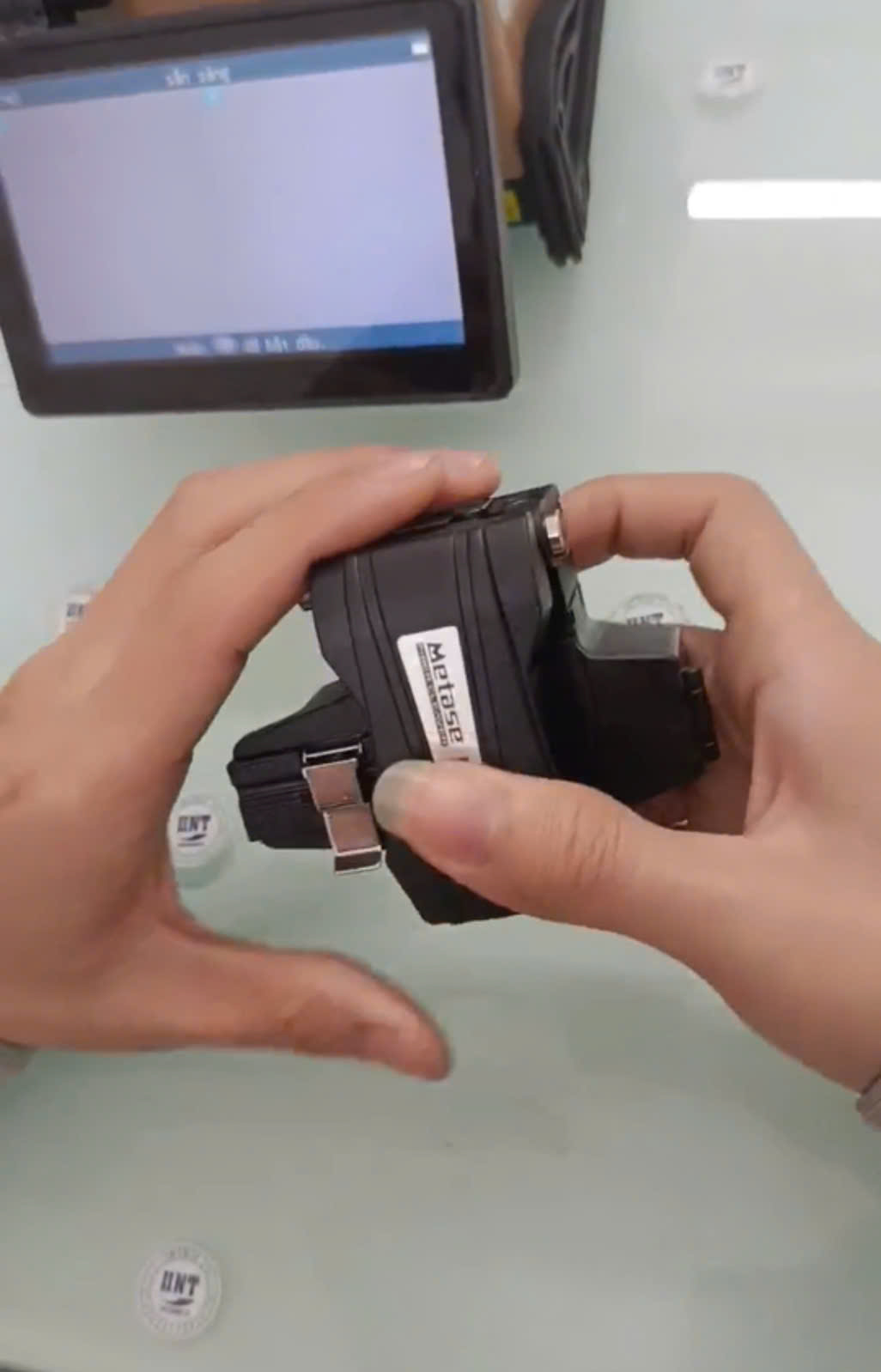 Giới Thiệu Dao Cắt Sợi Quang Me2031